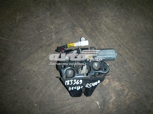 Zamek klapy bagażnika (3/5 drzwi tylnych) Lexus LS 