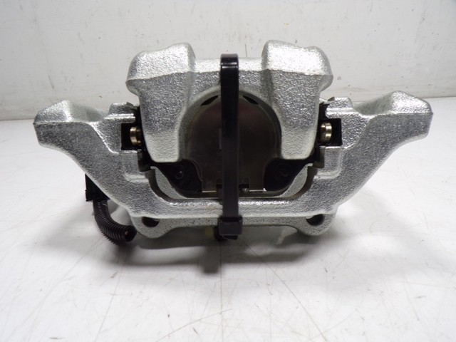 Zacisk hamulcowy tylny prawy do Toyota Yaris CROSS MXP