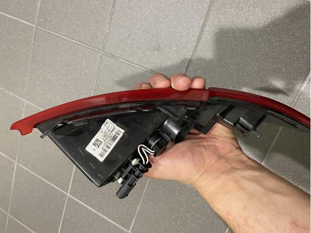 Przednia lampa przeciwmgielna tylna lewa Land Rover LR082084 cena, od 156,85 USD