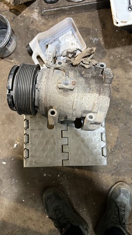 Do koszyka 883206A520 Toyota Sprężarka klimatyzacji