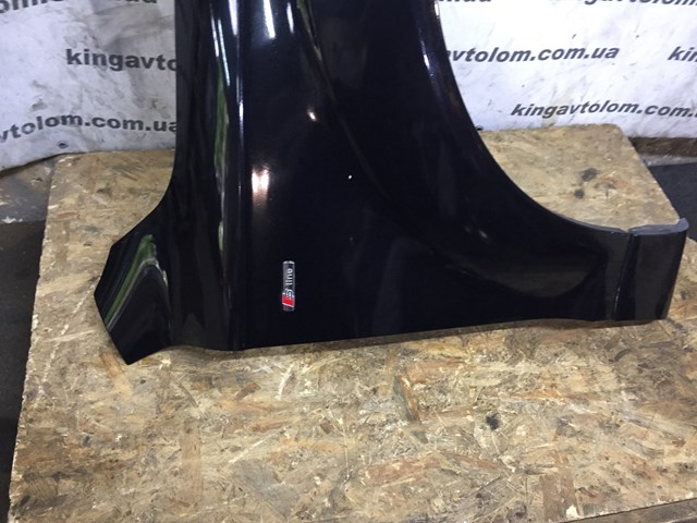 Błotnik przedni prawy Audi Q7 