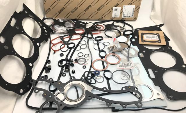 Do koszyka 0411131343 Toyota Zestaw uszczelek silnika pełny