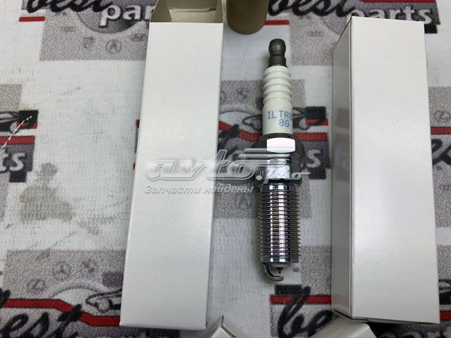 Świeca zapłonowa Land Rover LR123892 cena, od 16,68 USD