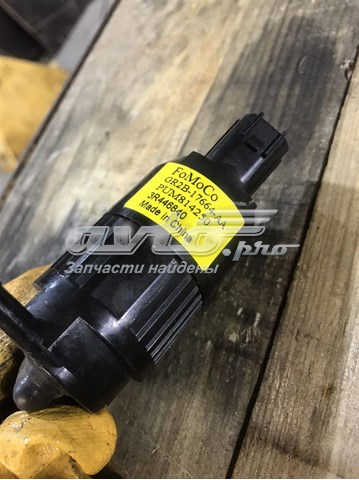 Pompka spryskiwacza szyby przedniej Ford GR2B17664AA
