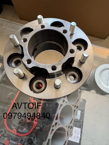 Piasta przednia Nissan Patrol SUV (Y61) (1997 - 2010) cena, od 189,31 USD