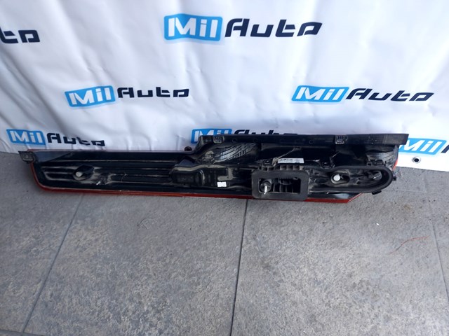 BK2113404AJ Ford Lampa zespolona tylna prawa