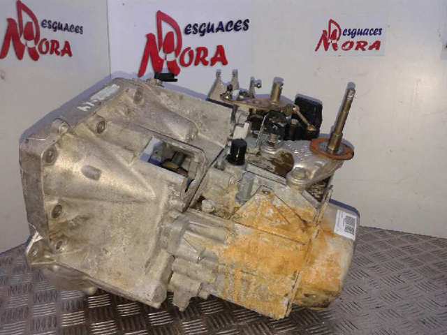  Mechaniczna skrzynia biegów w komplecie Peugeot 607 