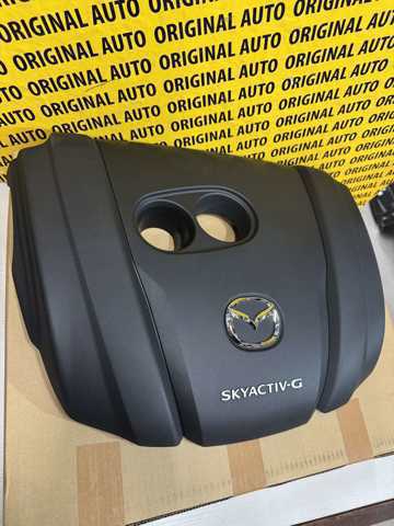 Do koszyka PX01102F0A Mazda Pokrywa silnika dekoracyjna