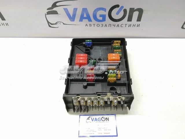 1K0937125A VAG Skrzynka bezpieczników