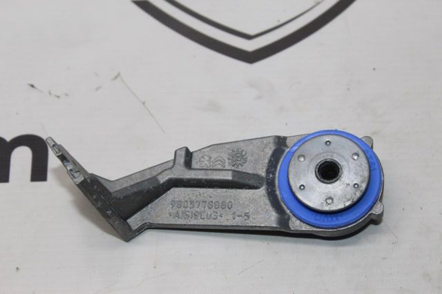 Wspornik chłodnicy górny Peugeot/Citroen 9803778880 cena, od 26,27 USD