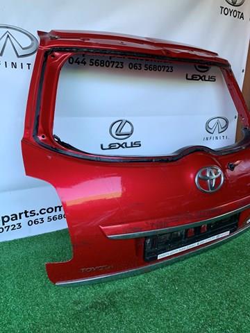 Drzwi tylne (bagażnika 3/5) Toyota Auris JPP
