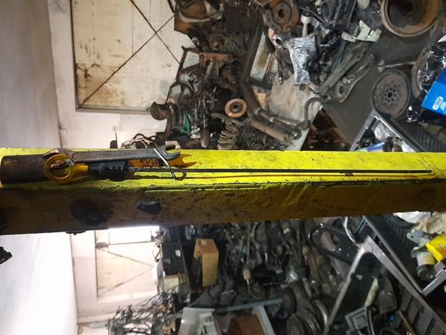 Bagnet poziomu oleju w silniku do Nissan Primera  P12