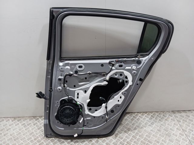 Drzwi tylne prawe Peugeot 308 III hatchback (FB, FH, FP, F3, FM) (2021 - 2026) cena, od 950,66 USD