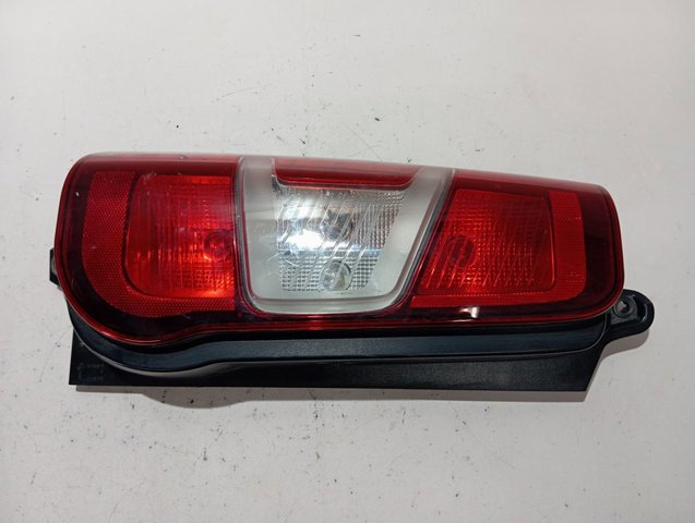 9819235880 Opel Lampa zespolona tylna lewa