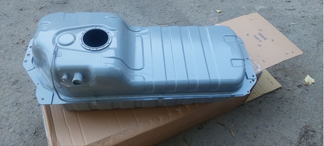 Zbiornik paliwa KIA Sorento I