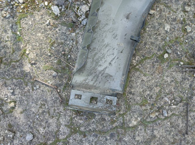 Do koszyka 3G0821021B VAG Błotnik przedni lewy
