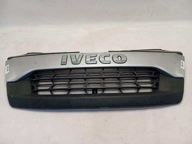 Do koszyka 5801342732 Iveco Atrapa chłodnicy