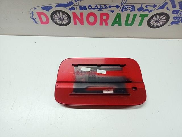 Klapka wlewu paliwa 8W0809907GRU VAG