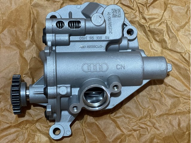 Pompa oleju 06H115105AM VAG