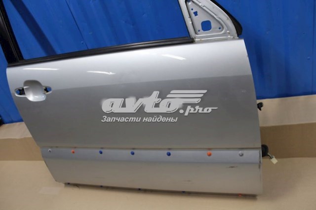 Do koszyka Drzwi przednie prawe Toyota Land Cruiser  J12