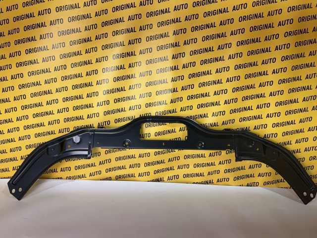 Osłona chłodnicy górna (panel mocowania reflektorów) Mazda GSH753150 cena, od 42,19 USD