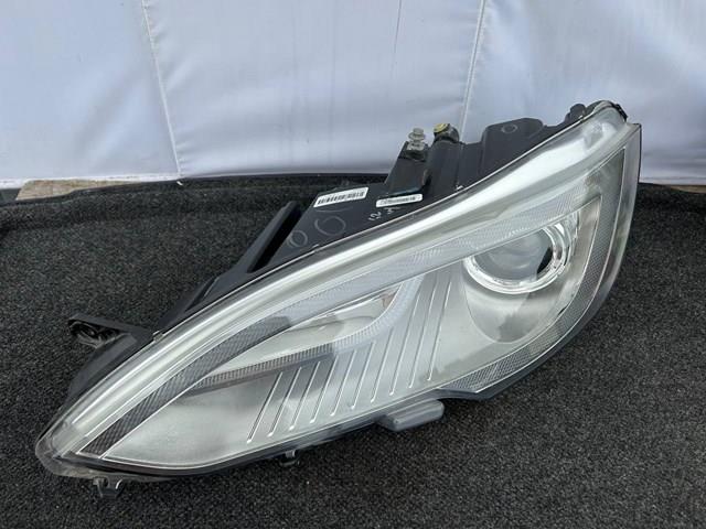 Reflektor prawy Tesla Model S sedana (5YJS) (2012 - 2016) cena, od  