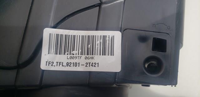 Do koszyka 921012T421 Hyundai/Kia Reflektor lewy