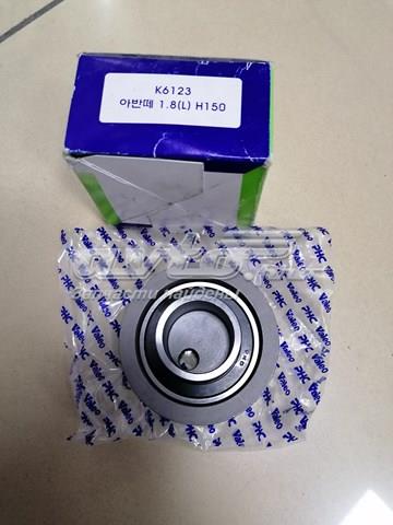 Do koszyka K6123 VALEO Rolka napinacza paska rozrządu