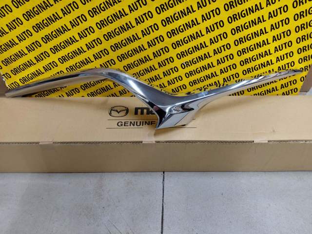 Listwa ochronna atrapy chłodnicy prawa Mazda GSH7507J0D cena, od 59,53 USD