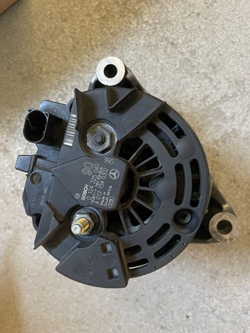 Alternator Mercedes A0121540302 cena, od 211,34 USD