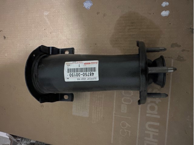 Do koszyka 4875030150 Toyota Poduszka amortyzatora tylnego