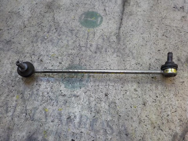 Do koszyka 1K0411315J VAG Łącznik stabilizatora przedniego