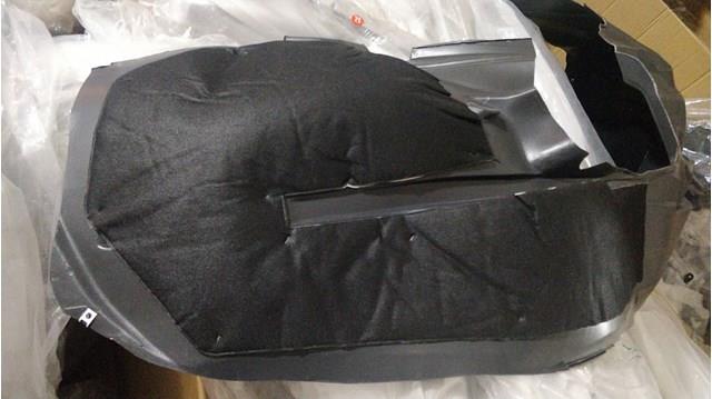68254968AA Chrysler Nadkole błotnika przedniego prawe