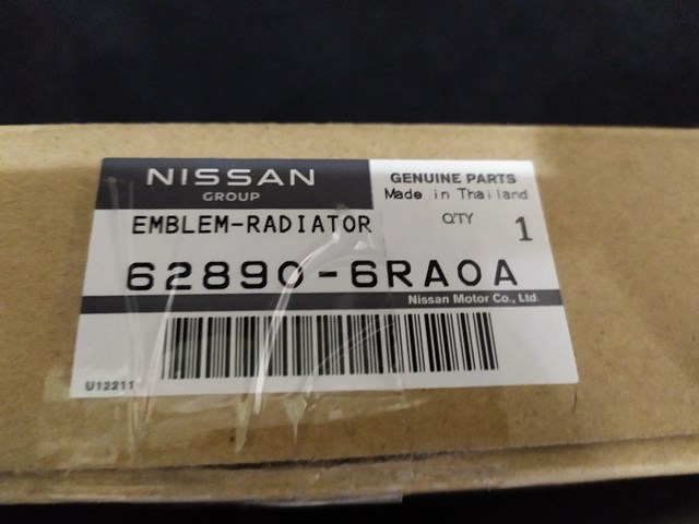 Do koszyka 628906RA0A Nissan/Infiniti Emblemat na atrapę chłodnicy