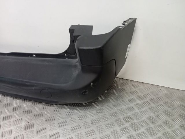 SU001A8795 Toyota Zderzak tylny