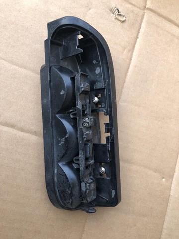 Lampa stop tylna dodatkowa do Citroen Berlingo  M