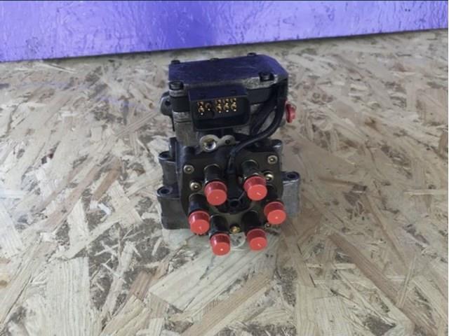 Pompa wtryskowa wysokiego ciśnienia 0470506030 Bosch