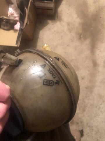 Zbiorniczek wyrównawczy układu chłodzenia VAG 1J0121403A cena, od 54,54 USD