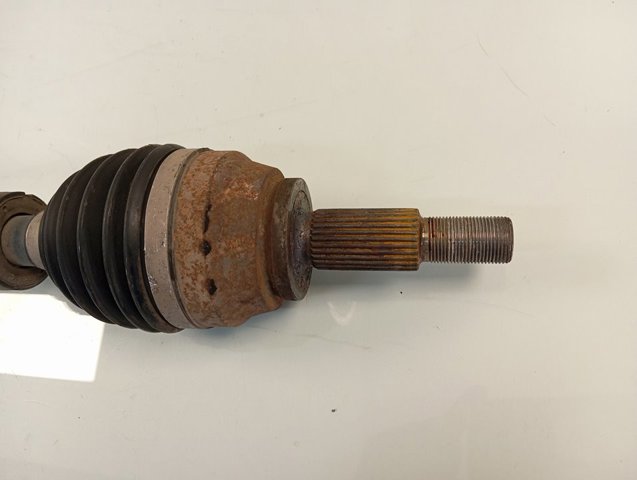 Półoś napędowa przednia lewa Renault (RVI) 391018508R