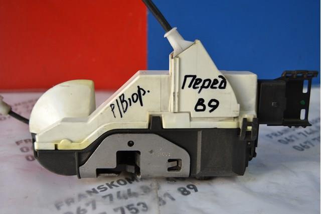 Peugeot/Citroen 828418