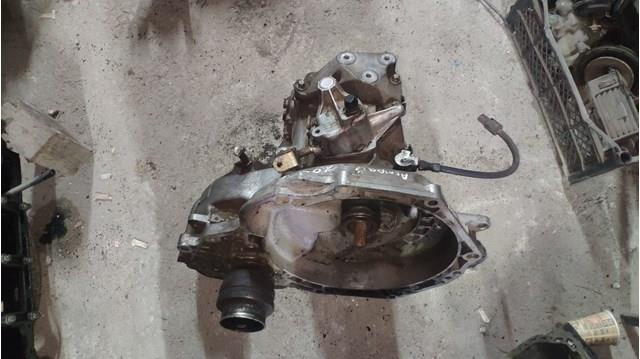 Do koszyka F18W374 Opel Mechaniczna skrzynia biegów w komplecie