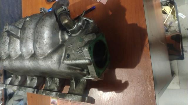 Do koszyka Kolektor ssący Volvo V40  VW