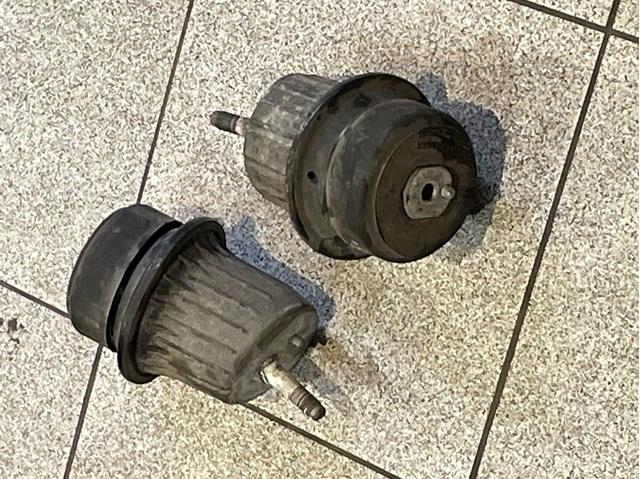 Poduszka (podpora) silnika przednia Lexus IS 