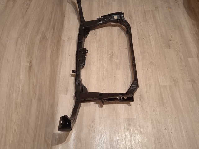 Do koszyka Osłona chłodnicy kompletna (panel mocowania reflektorów) Honda Civic VIII FD, FA