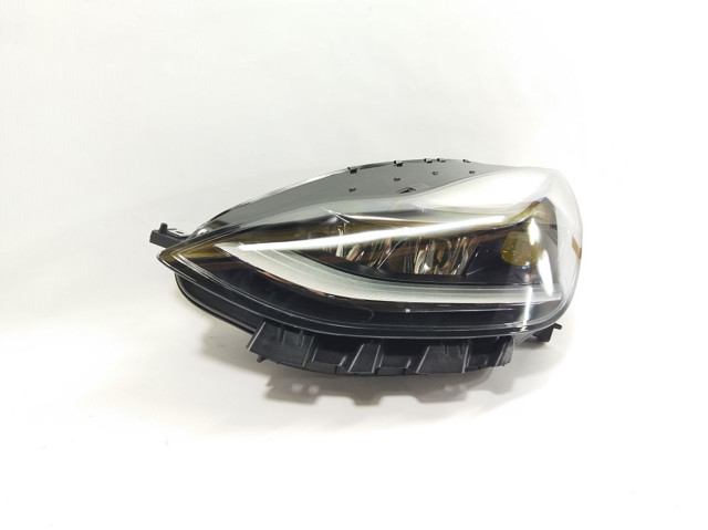 Reflektor prawy do Tesla Model Y  