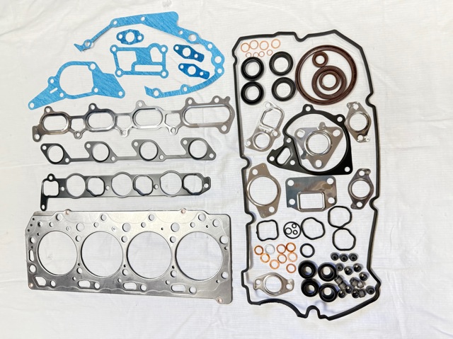 Zestaw uszczelek silnika pełny Q-fix Q3001124 cena, od 172,54 USD