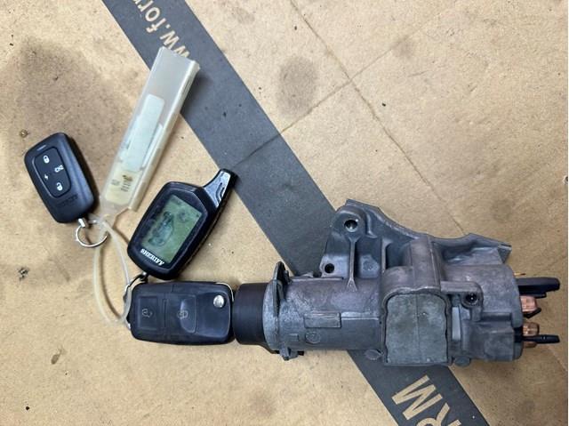 Stacyjka zapłonowa 4B0905851C VAG