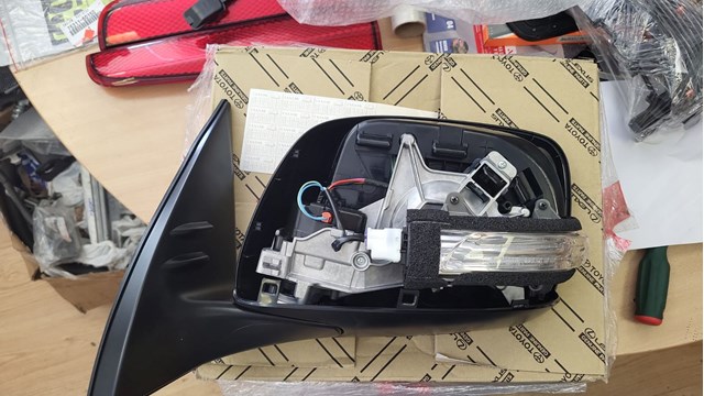 8794060N62 Toyota Lusterko wewnętrzne