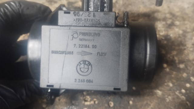 72218400 BMW 