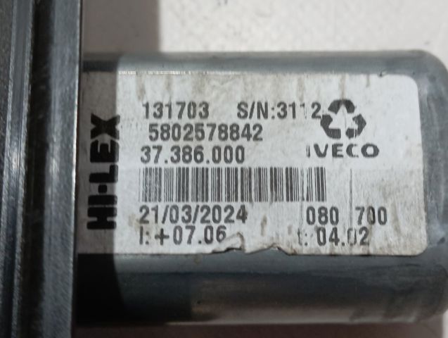 Mechanizm podnoszenia szyby drzwi przednich lewych Iveco 5802578842 cena, od 105,60 USD